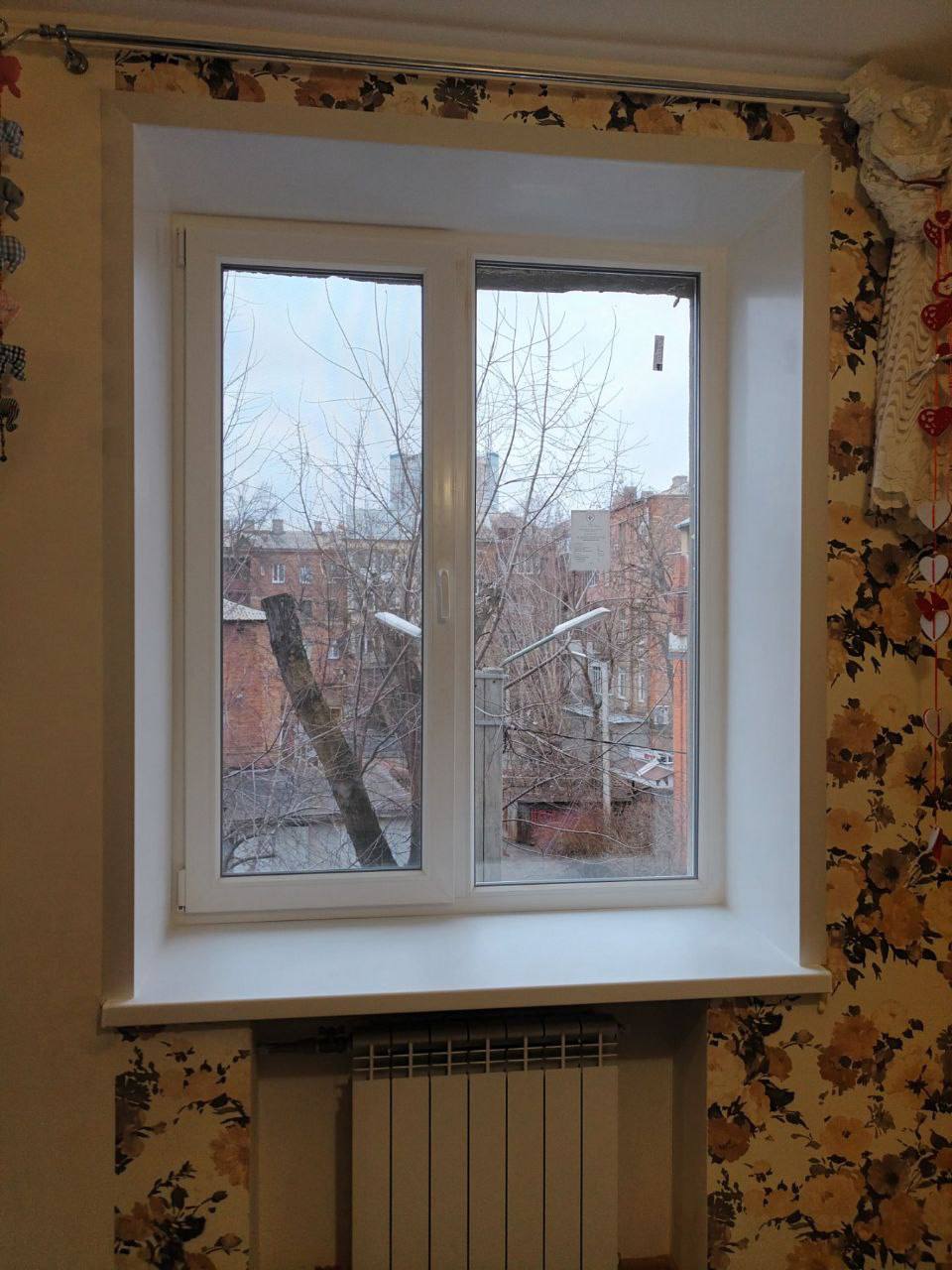 Біле вікно після заміни